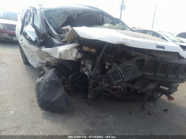 3C4NJDDB7KT739555 Jeep Compass Trailhawk