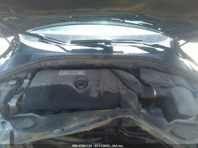 2011 VOLVO XC60 3.0T VIN: YV4902DZ9B2152889