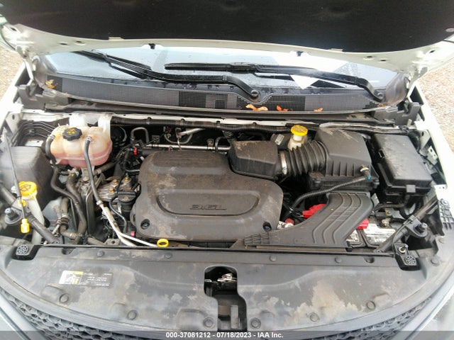 2C4RC1CGXMR585632 Chrysler Voyager Lx