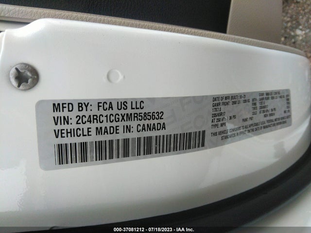 2C4RC1CGXMR585632 Chrysler Voyager Lx