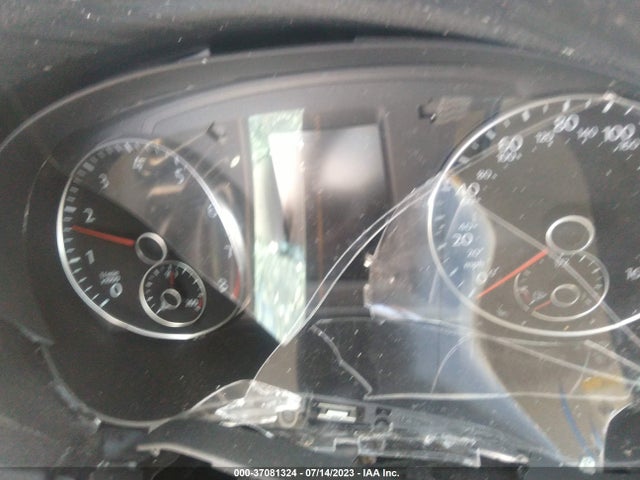 1VWAS7A34FC006968 Volkswagen Passat 1.8t Wolfsburg Ed