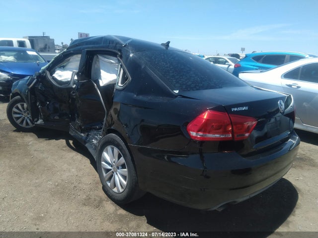 1VWAS7A34FC006968 Volkswagen Passat 1.8t Wolfsburg Ed