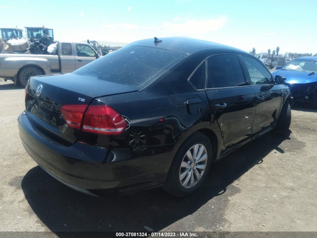 1VWAS7A34FC006968 Volkswagen Passat 1.8t Wolfsburg Ed