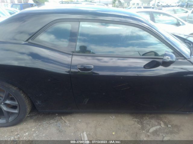 2C3CDZAG1LH215196 Dodge Challenger Sxt