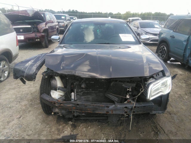 2C3CCAKG8EH273229 Chrysler 300 300c