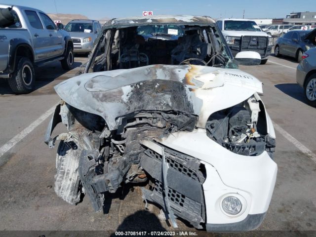 KNDJP3A53J7577612 KIA SOUL +