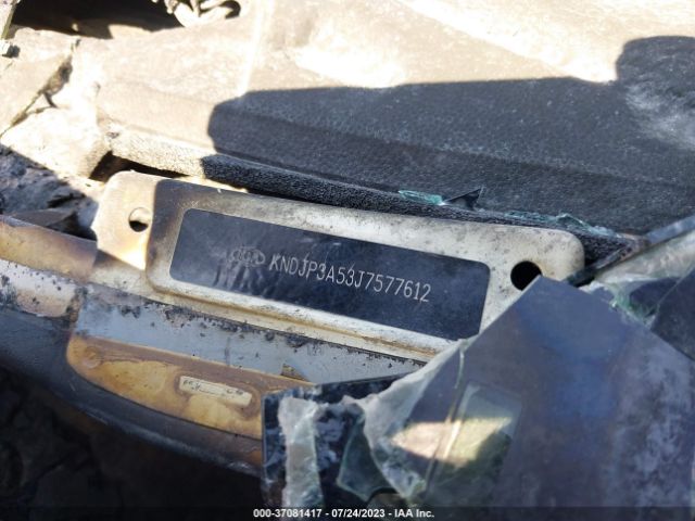 KNDJP3A53J7577612 KIA SOUL +