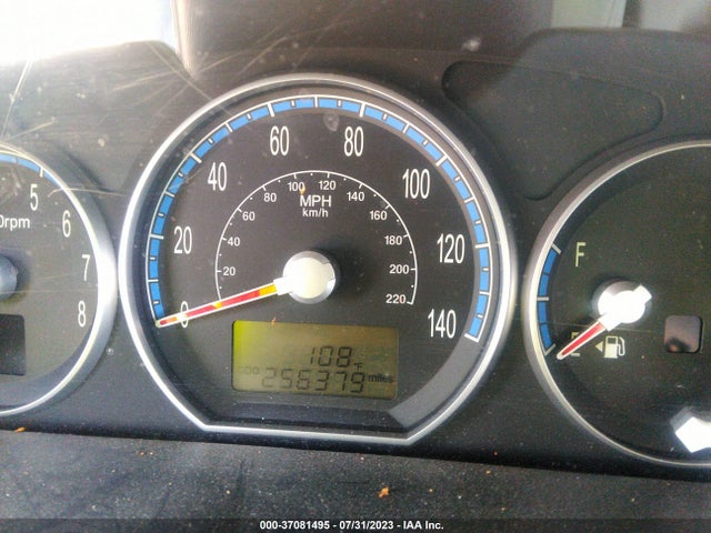 2008 HYUNDAI SANTA FE GLS VIN: 5NMSG13D78H228789
