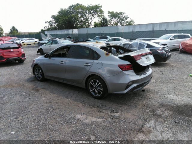 3KPF24AD8NE424506 KIA Forte Lxs