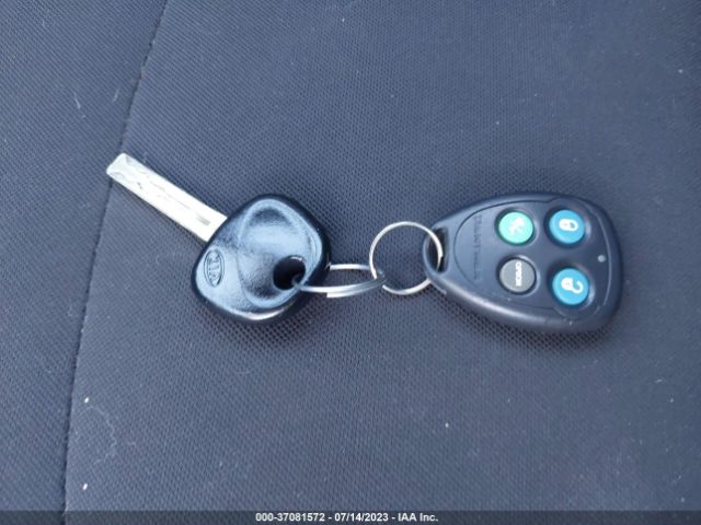 KNDJN2A2XJ7559789 KIA Soul Base