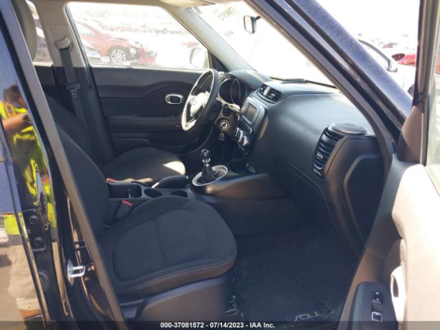 KNDJN2A2XJ7559789 KIA Soul Base