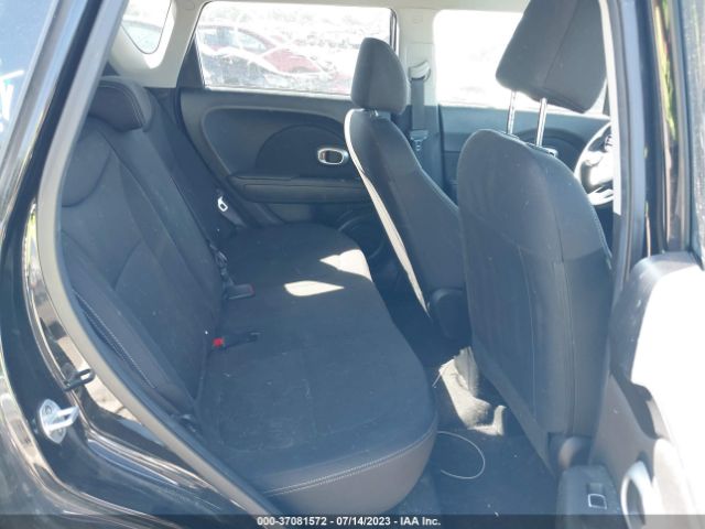 KNDJN2A2XJ7559789 KIA Soul Base