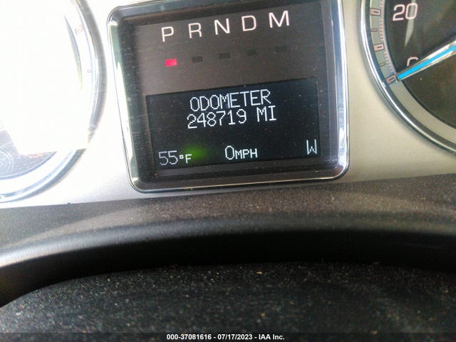 2009 CADILLAC ESCALADE VIN: 1GYFC53229R122535