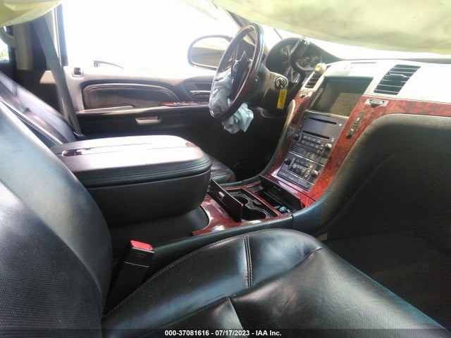 2009 CADILLAC ESCALADE VIN: 1GYFC53229R122535