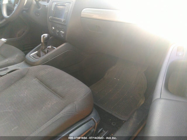 3VWD67AJ9GM268484 Volkswagen Jetta Sedan 1.4t Se