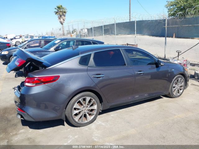 5XXGT4L38JG255255 KIA Optima S