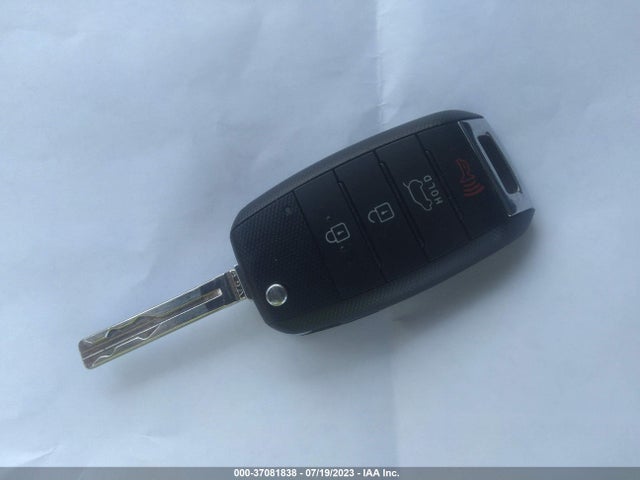 KIA Soul Base 2015 KNDJN2A23F7205488 Image 3