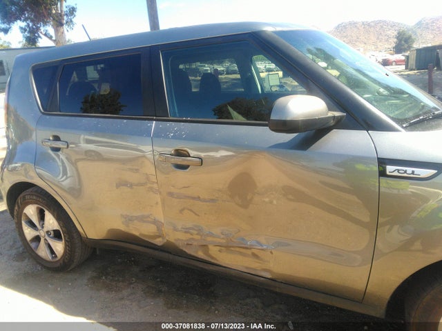 KIA Soul Base 2015 KNDJN2A23F7205488 Image 7