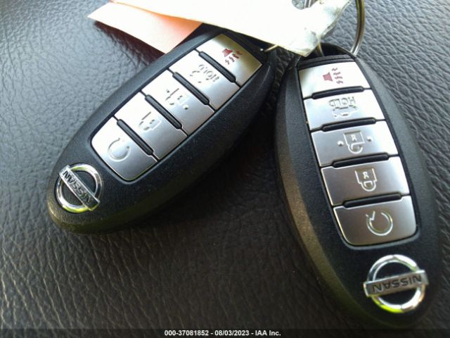1N4AA6AP4HC423387 Nissan Maxima Platinum