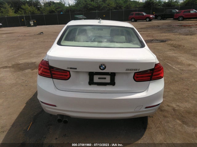2013 BMW 3 SERIES 328I XDRIVE VIN: WBA3B3G50DNP38493