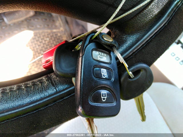2009 HYUNDAI ELANTRA SE VIN: KMHDU46D99U693319