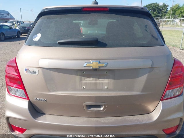 Chevrolet TRAX LS 2018 3GNCJKSB6JL228407 Image 16