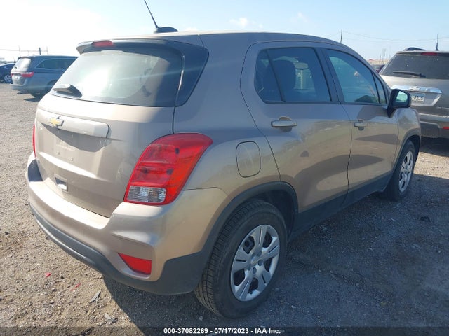 Chevrolet TRAX LS 2018 3GNCJKSB6JL228407 Image 4