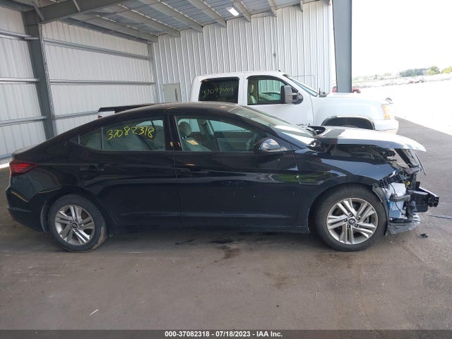 2019 HYUNDAI ELANTRA SEL VIN: 5NPD84LF3KH417913