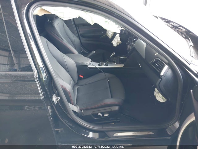 BMW 328i Xdrive 2016 WBA8E3G54GNU02153 Image 5