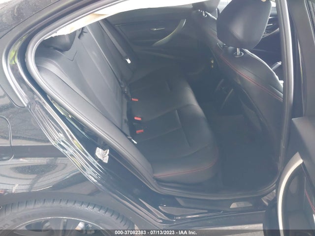 BMW 328i Xdrive 2016 WBA8E3G54GNU02153 Image 8