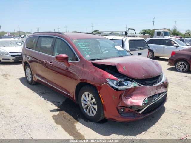 2017 2C4RC1BG4HR591269 main image