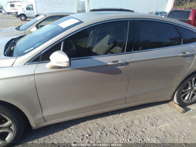 3FA6P0CD9KR252987 Ford FUSION SEL