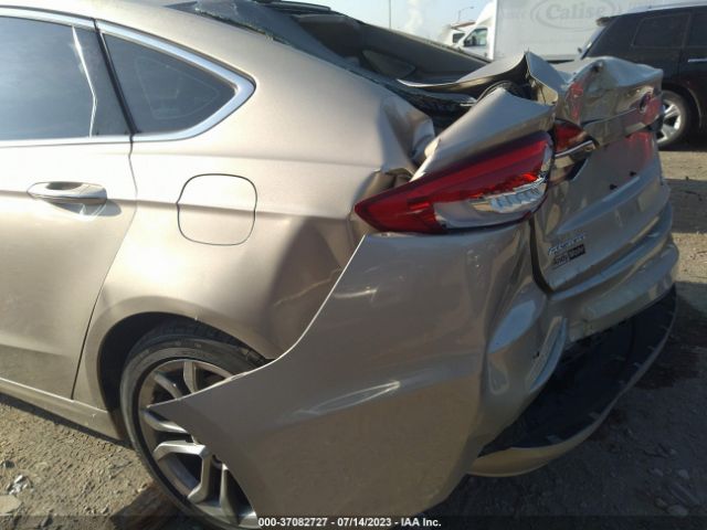 3FA6P0CD9KR252987 Ford FUSION SEL