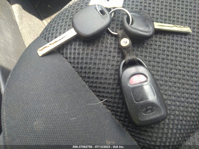 2010 HYUNDAI ELANTRA TOURING SE VIN: KMHDC8AE7AU068609