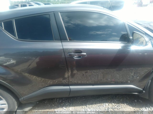 Toyota C-HR LE 2021 JTNKHMBX0M1114336 Image 14