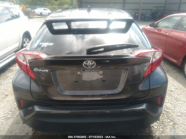 Toyota C-HR LE 2021 JTNKHMBX0M1114336 Image 17