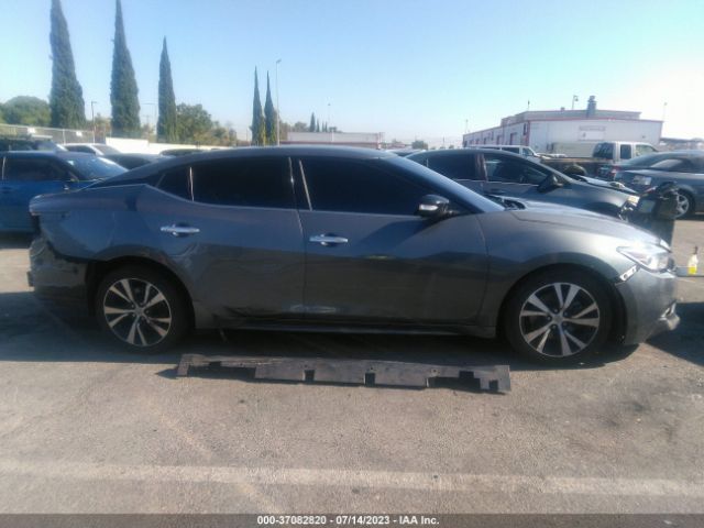 1N4AA6AP8JC384325 Nissan MAXIMA SV