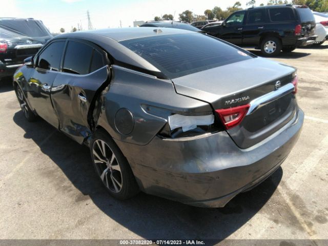 1N4AA6AP8JC384325 Nissan MAXIMA SV