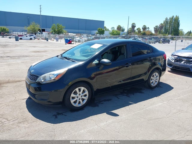 KIA RIO LX 2015 KNADM4A32F6494919 Image 2