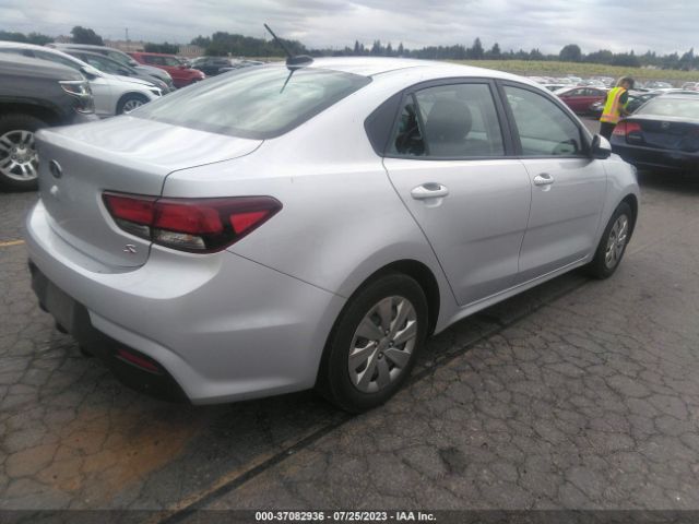 3KPA24AB8JE073177 KIA RIO S