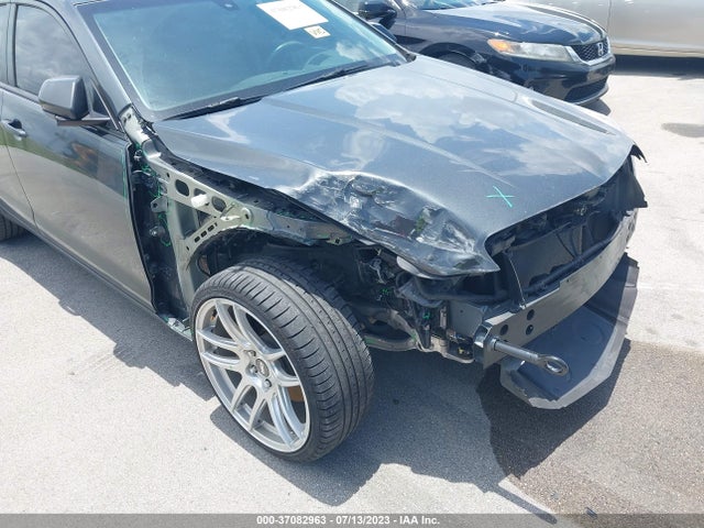 1G6AA5RX1J0140531 Cadillac Ats Sedan Rwd