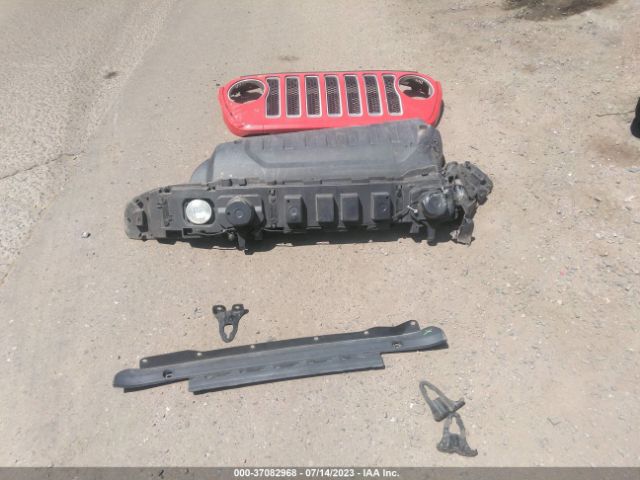 1C4HJXEN2LW213935 Jeep Wrangler Unlimited Sahara