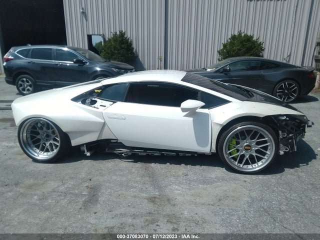 2016 Lamborghini Huracan, VIN: ZHWUC1ZF9GLA04055