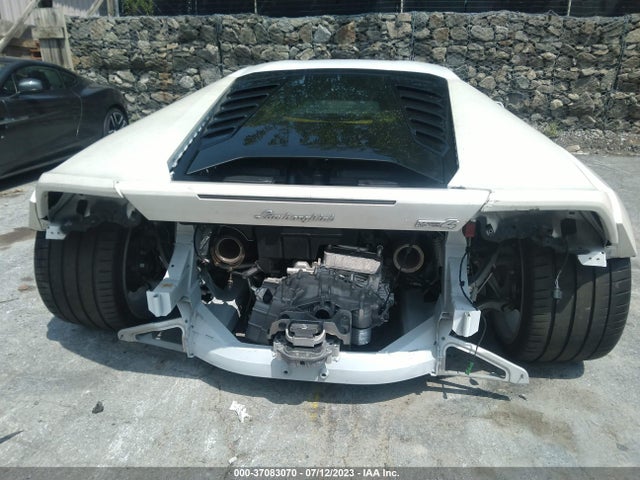 2016 Lamborghini Huracan, VIN: ZHWUC1ZF9GLA04055