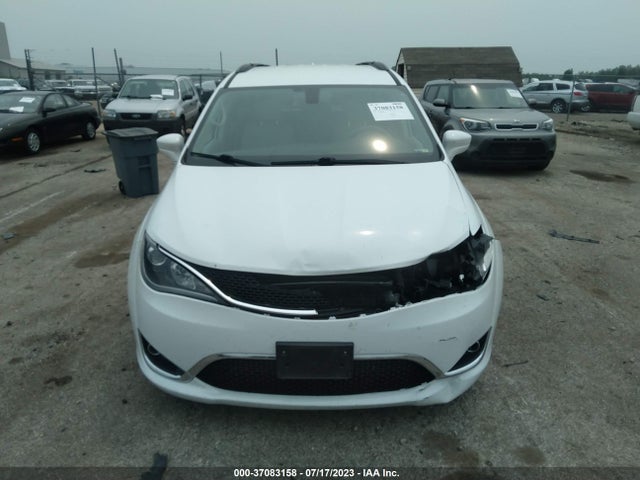 2C4RC1BG5HR702539 Chrysler Pacifica Touring-l