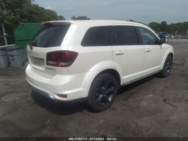 3C4PDCGG1JT268373 Dodge Journey Crossroad