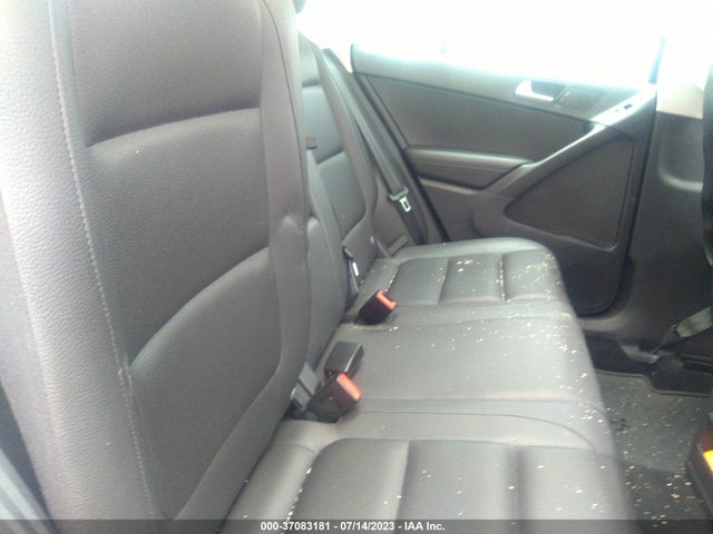 WVGBV7AX6FW574196 Volkswagen TIGUAN SE
