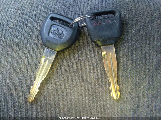 1995 ACURA INTEGRA LS VIN: JH4DB765XSS015862