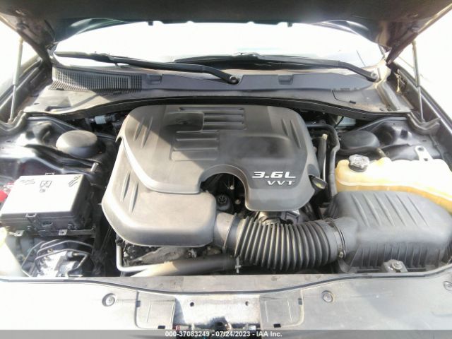 2C3CDXHG6GH317982 Dodge Charger Sxt