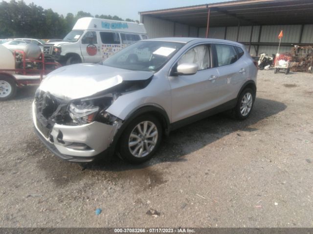 JN1BJ1AW0NW480885 Nissan Rogue Sport S